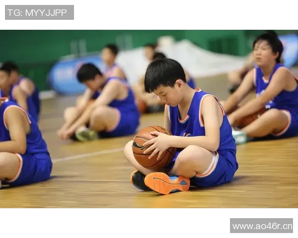 篮球教育新范式:青少年运动智能开发全攻略 篮球教育新范式:青少年运动智能开发全攻略